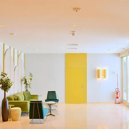 Trendy Seafront With Terrace