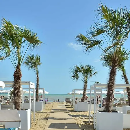 Διαμέρισμα Trendy Seafront With Terrace
