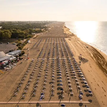 Διαμέρισμα Trendy Seafront With Terrace Μπιμπιόνε