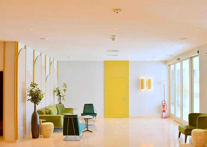 Trendy Seafront With Terrace